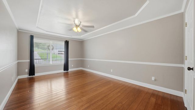 8450 Bay Run Drive, Hixson, TN 37343