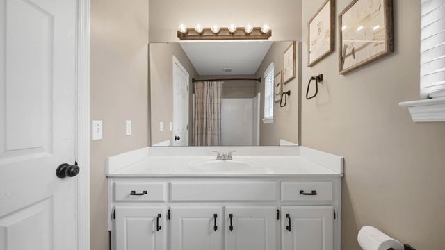 8450 Bay Run Drive, Hixson, TN 37343