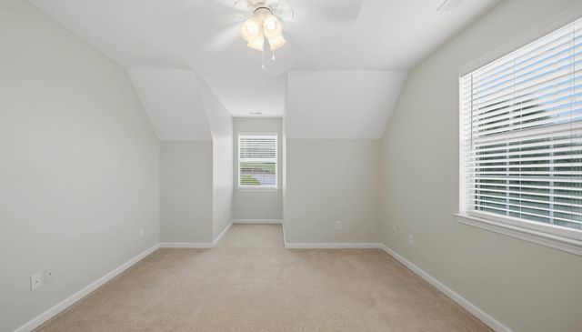 8450 Bay Run Drive, Hixson, TN 37343