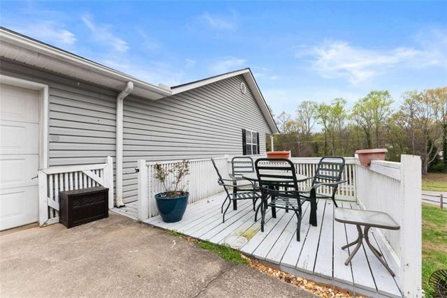 104 View Street, Clarkesville, GA 30523