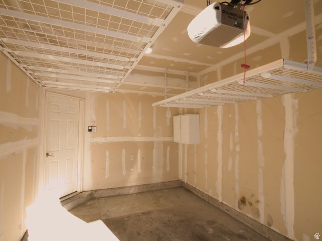 8727 S BLACK DIAMOND CV, West Jordan, UT 84081