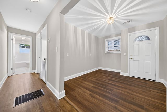2209 Lindell Ave, Nashville, TN 37204