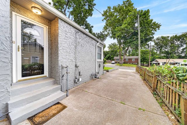 2209 Lindell Ave, Nashville, TN 37204