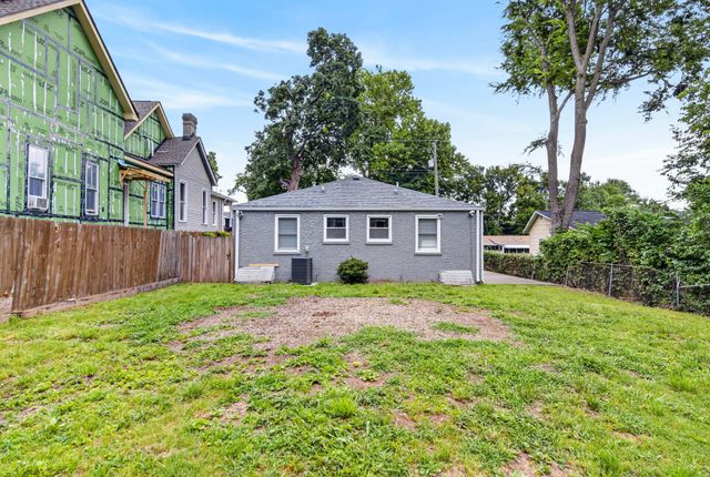 2209 Lindell Ave, Nashville, TN 37204