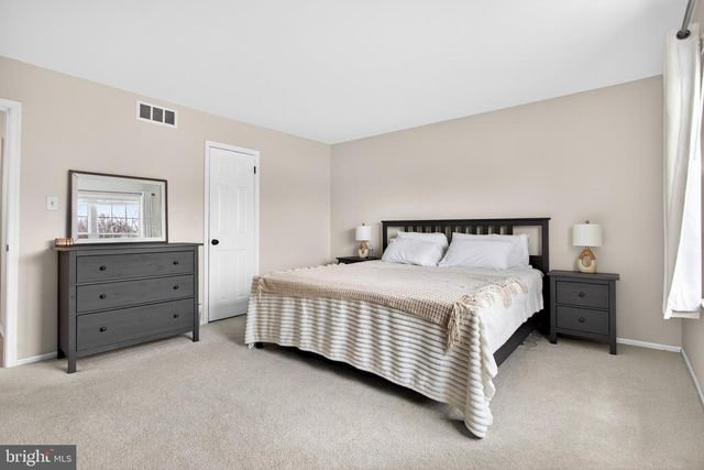 980 CRIMSON LN, Pottstown, PA 19464