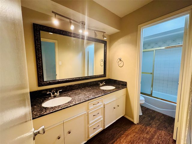 6010 Fawn Valley Lane, Rowlett, TX 75089
