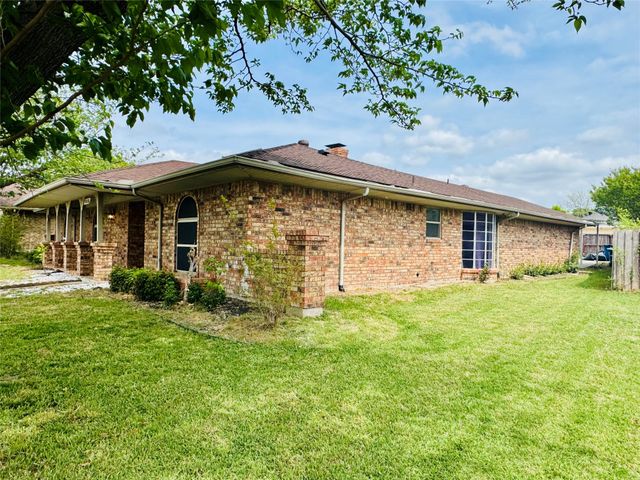 6010 Fawn Valley Lane, Rowlett, TX 75089