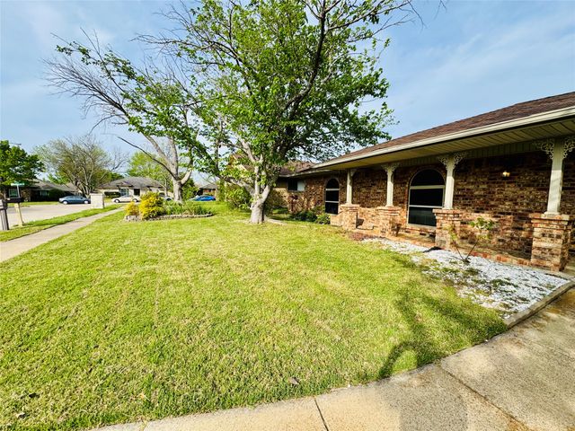 6010 Fawn Valley Lane, Rowlett, TX 75089