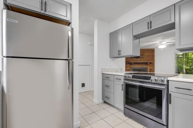 1846 Sylvan Court, Tallahassee, FL 32303