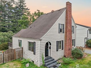 3053 Porter Street, Enumclaw, WA 98022