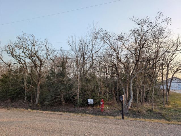 0 Ave D, San Leon, TX 77539