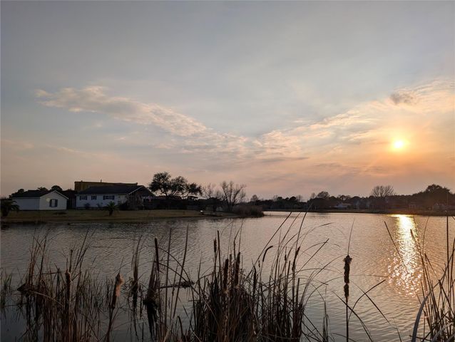 0 Ave D, San Leon, TX 77539