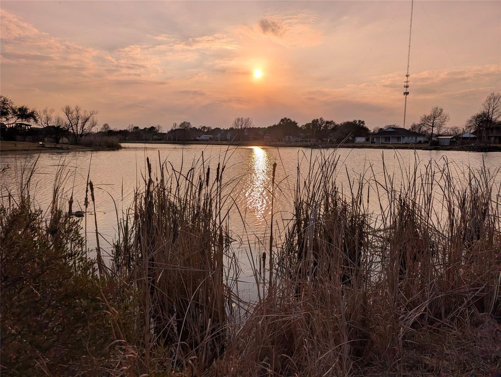 0 Ave D, San Leon, TX 77539