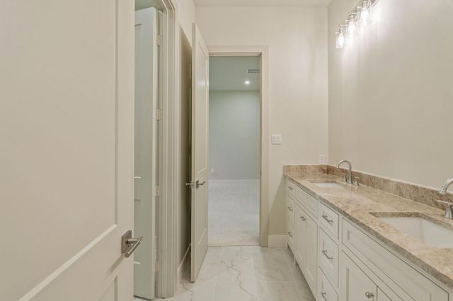 7248 Red Oak Grove Road, Montgomery, TX 77316