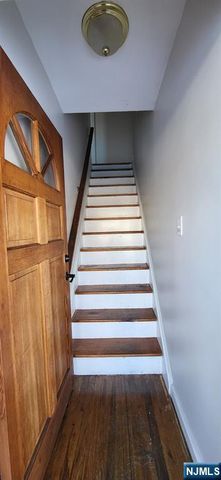 689 Godwin Avenue 2, Midland Park, NJ 07432