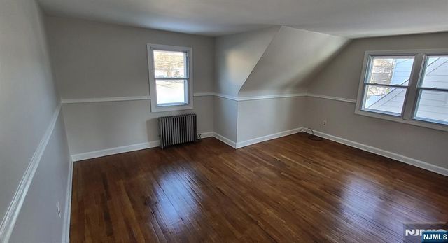 689 Godwin Avenue 2, Midland Park, NJ 07432