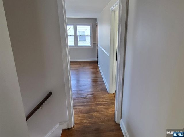 689 Godwin Avenue 2, Midland Park, NJ 07432