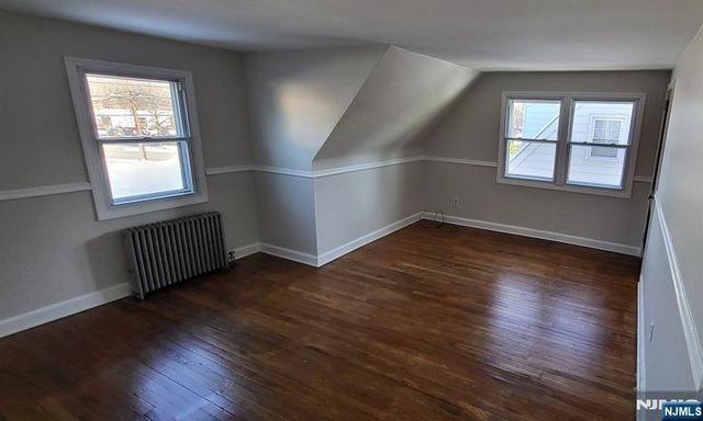 689 Godwin Avenue 2, Midland Park, NJ 07432