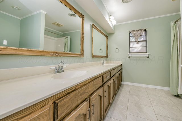 6805 Montague Drive, Amarillo, TX 79109