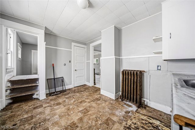 9512 Easton Avenue, Cleveland, OH 44104