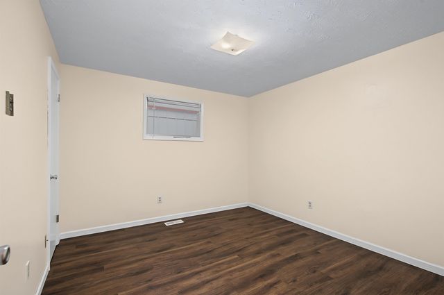 8223 N HOWARD St, Spokane, WA 99208