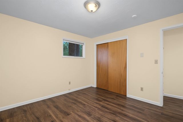 8223 N HOWARD St, Spokane, WA 99208