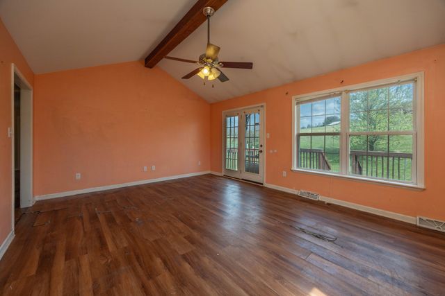 106 Lee-Paige Court, Berea, KY 40403