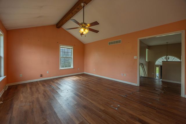 106 Lee-Paige Court, Berea, KY 40403