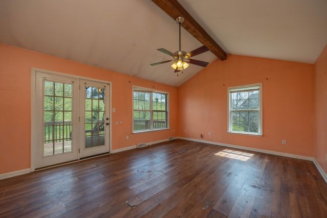 106 Lee-Paige Court, Berea, KY 40403