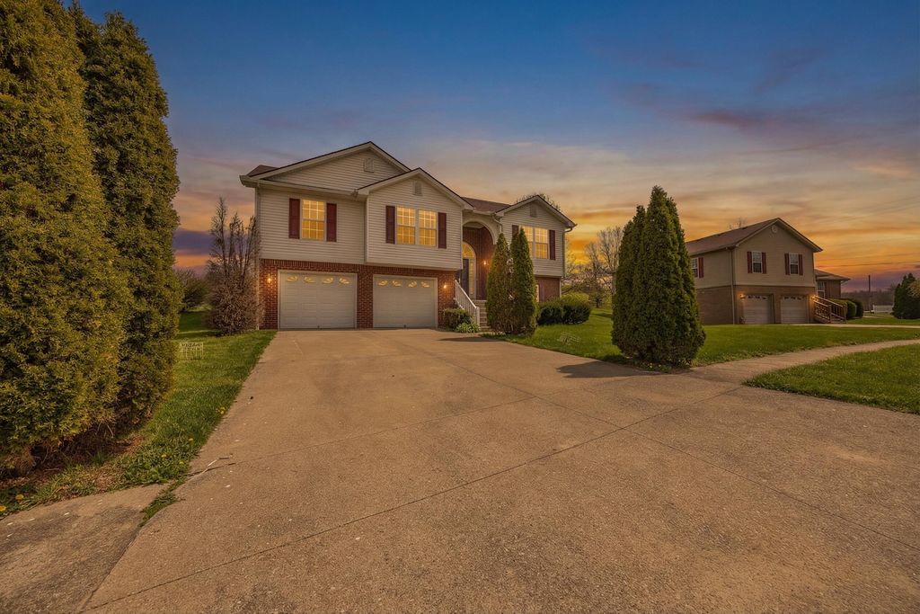 106 Lee-Paige Court, Berea, KY 40403