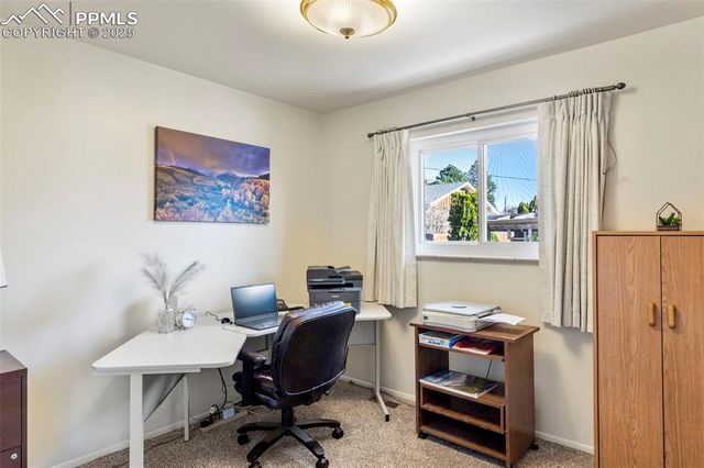 102 Landoe Lane, Colorado Springs, CO 80911