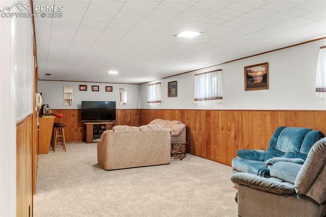 102 Landoe Lane, Colorado Springs, CO 80911