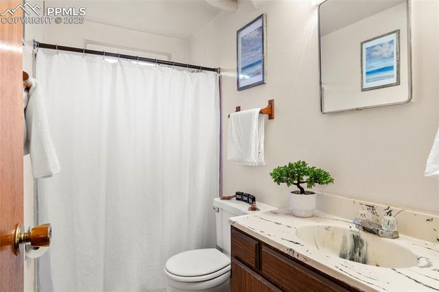 102 Landoe Lane, Colorado Springs, CO 80911