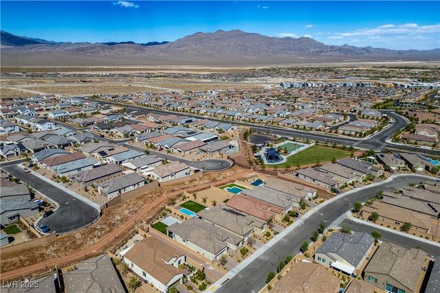 10196 Millholm Avenue, Las Vegas, NV 89166