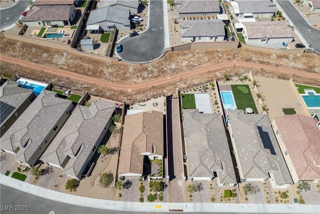 10196 Millholm Avenue, Las Vegas, NV 89166