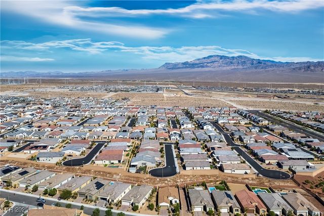 10196 Millholm Avenue, Las Vegas, NV 89166