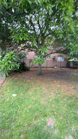 5912 Fillmore Street 12, Hollywood, FL 33021