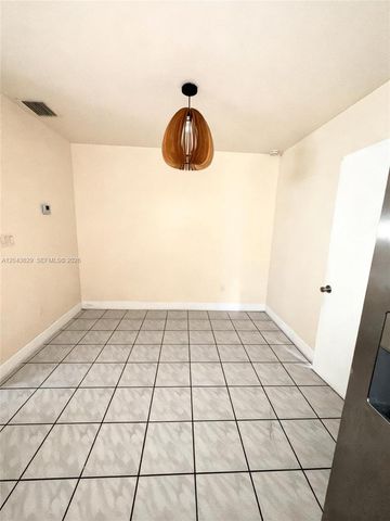 5912 Fillmore Street 12, Hollywood, FL 33021