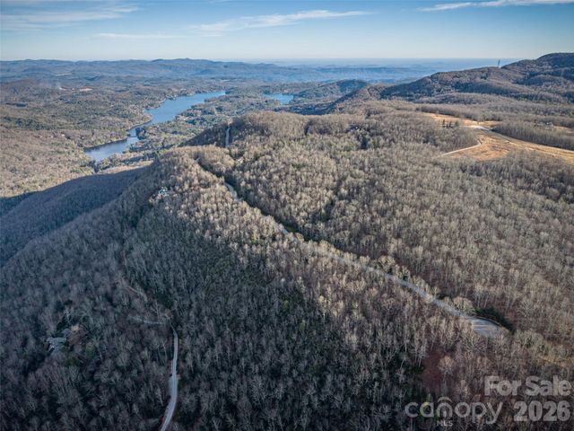 000 Meadow Ridge Drive 15, Lake Toxaway, NC 28747