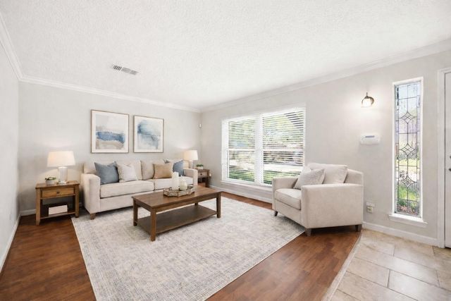 514 Lorie Lane, Pasadena, TX 77586