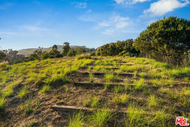 29829 Harvester Road, Malibu, CA 90265