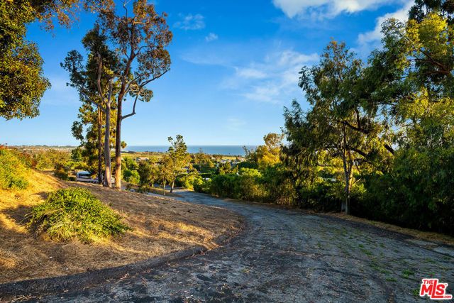 29829 Harvester Road, Malibu, CA 90265