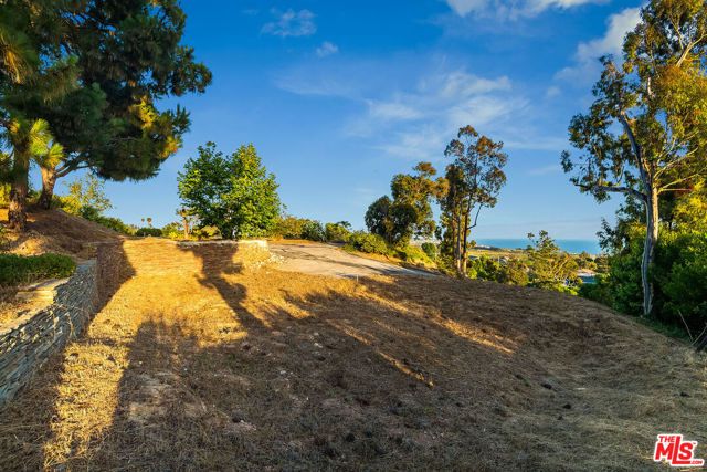 29829 Harvester Road, Malibu, CA 90265