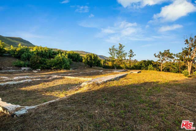29829 Harvester Road, Malibu, CA 90265