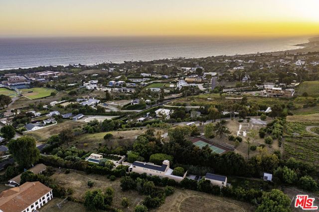 29829 Harvester Road, Malibu, CA 90265
