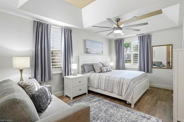 587 Avellino Isles CIR 23101, Naples, FL 34119