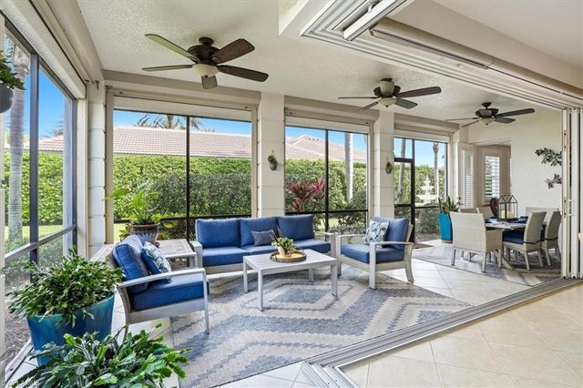 587 Avellino Isles CIR 23101, Naples, FL 34119