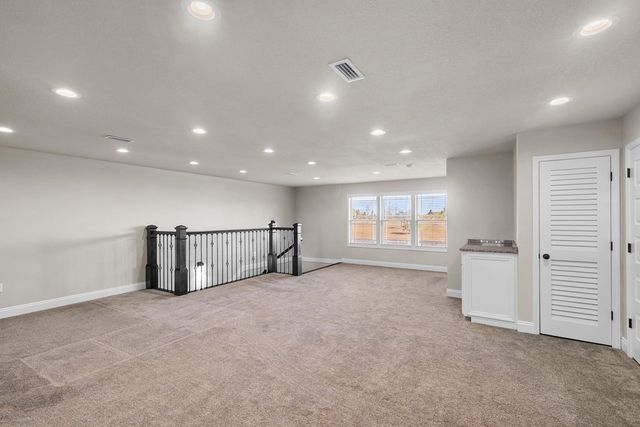 125 Tanglewood Drive, Headland, AL 36345