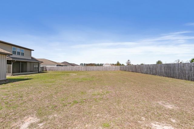 125 Tanglewood Drive, Headland, AL 36345