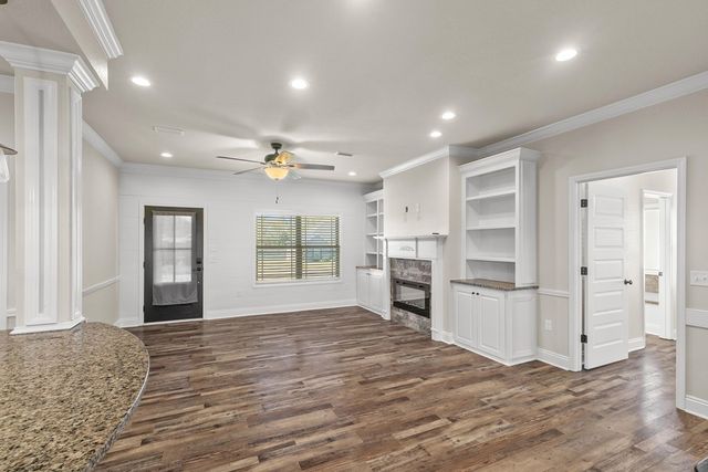 125 Tanglewood Drive, Headland, AL 36345